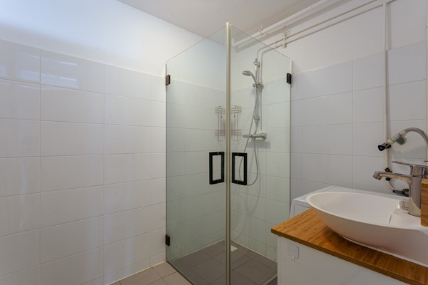 Medium property photo - Heiloostraat 205, 2547 KD Den Haag